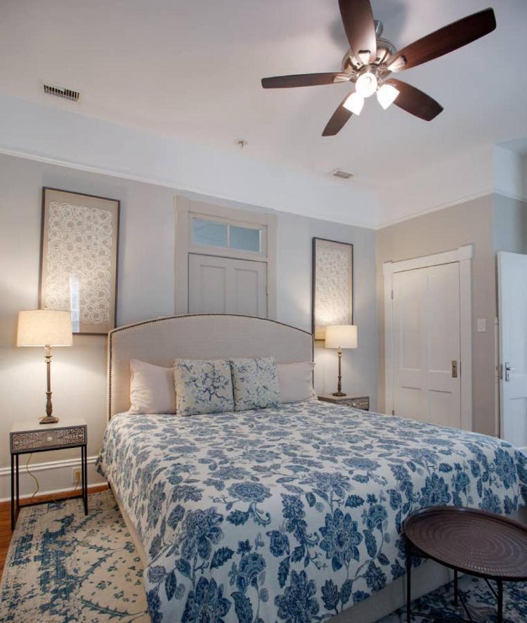 Huge 5 Bed, 5 Bath In Historic Downtown ซาวานนาห์ ภายนอก รูปภาพ